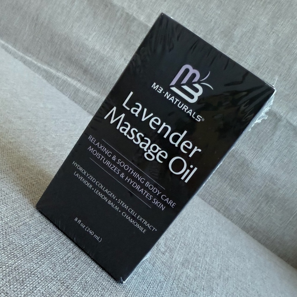 M3 Naturals Lavender Massage Oil 8 fl oz/240 ml